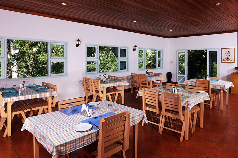 Multi Cuisine Restaurant in Munnar | Top Restaurants in Munnar, Kerala